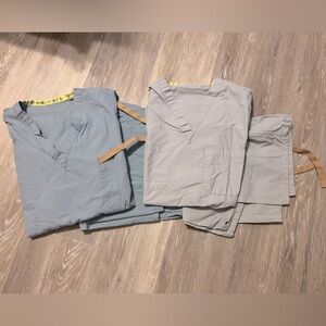 Fashion seal scrub sets